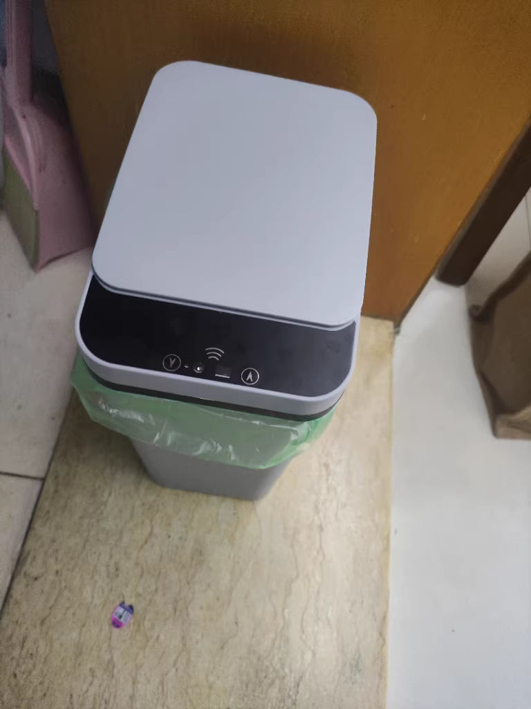 Poubelle Intelligente Automatique à Capteur – Rechargeable